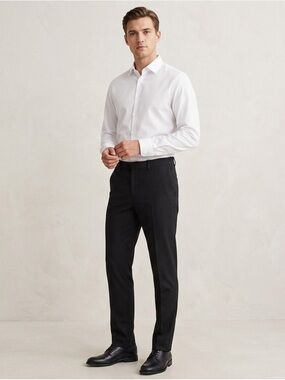H&M Slim Fit Black Dress Pants——-size 33—-A+
